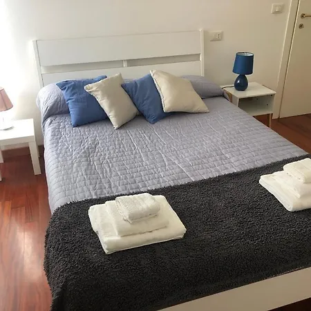 Apartment Bilocale Golf Con Terrazzino