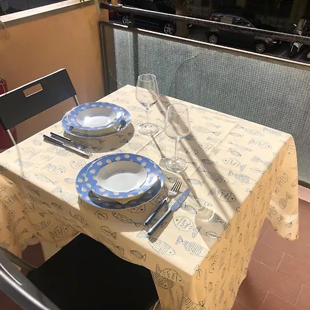 Bilocale Golf Con Terrazzino