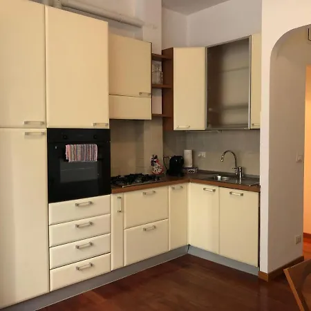 Apartman Bilocale Golf Con Terrazzino